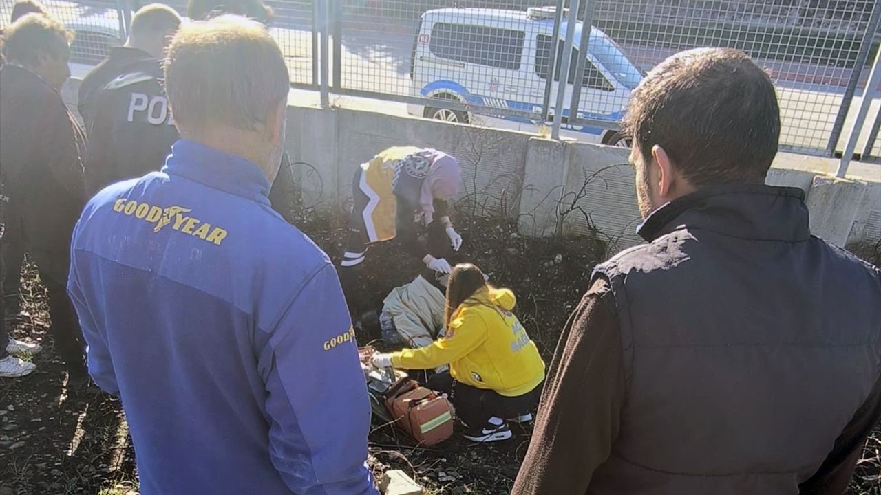 Adana'da Demir Yolu Kenarında Bir Kişi Ölü Bulundu