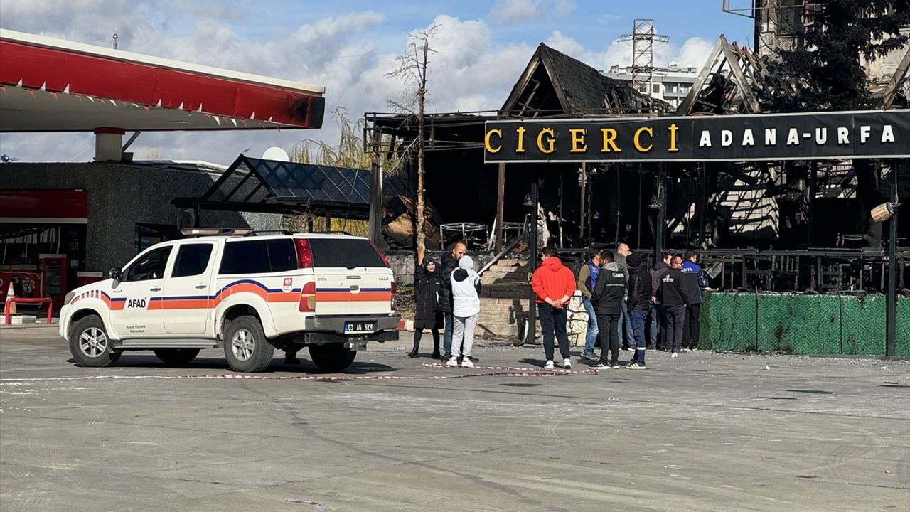 Afyonkarahisar'daki Yangın Faciası: Temizlik İşçisi Hayatını Kaybetti