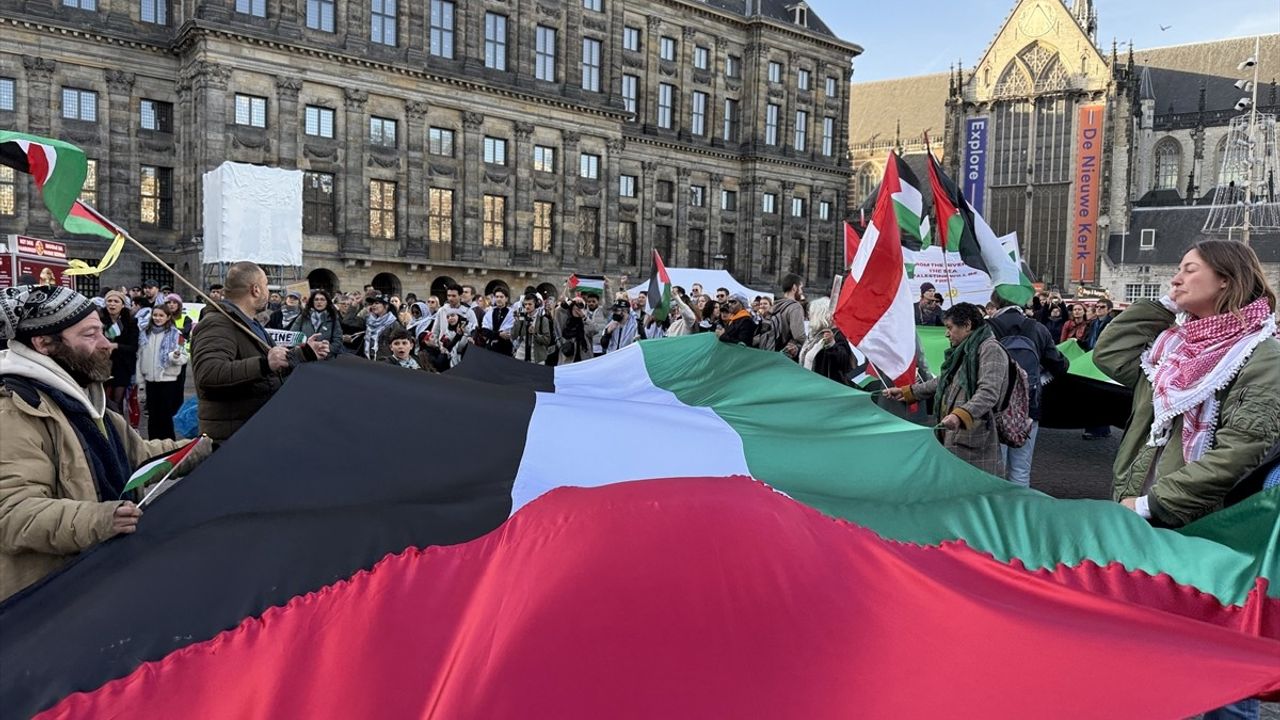 Amsterdam'da Balfour Deklarasyonu Protestosu