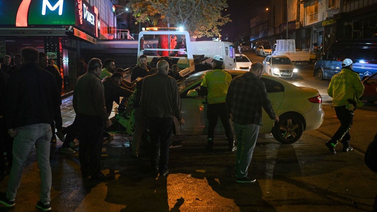 Ankara'da Trafik Kazası: 6 Yaralı