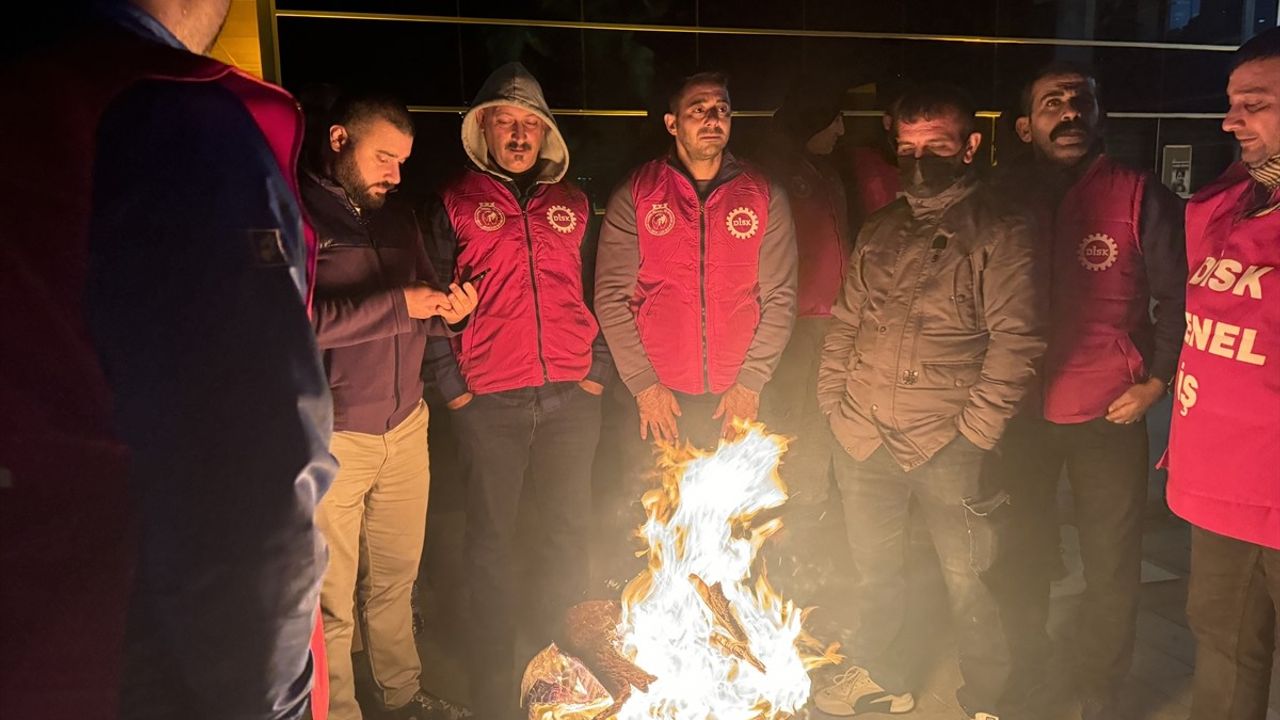 Bayraklı Belediyesi'nde Toplu İş Sözleşmesi Görüşmeleri Tıkanma Noktasında