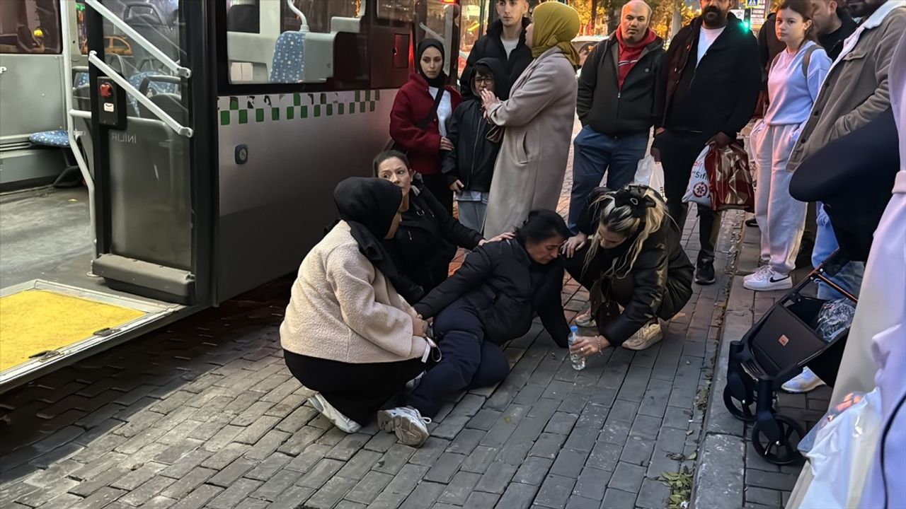 Bursa'da Halk Otobüsünde Bıçaklama Olayı