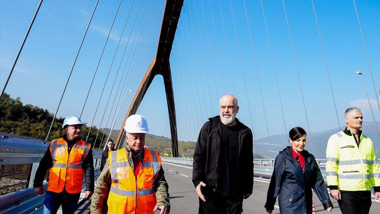 Büyük Kukes Köprüsü Trafiğe Açıldı