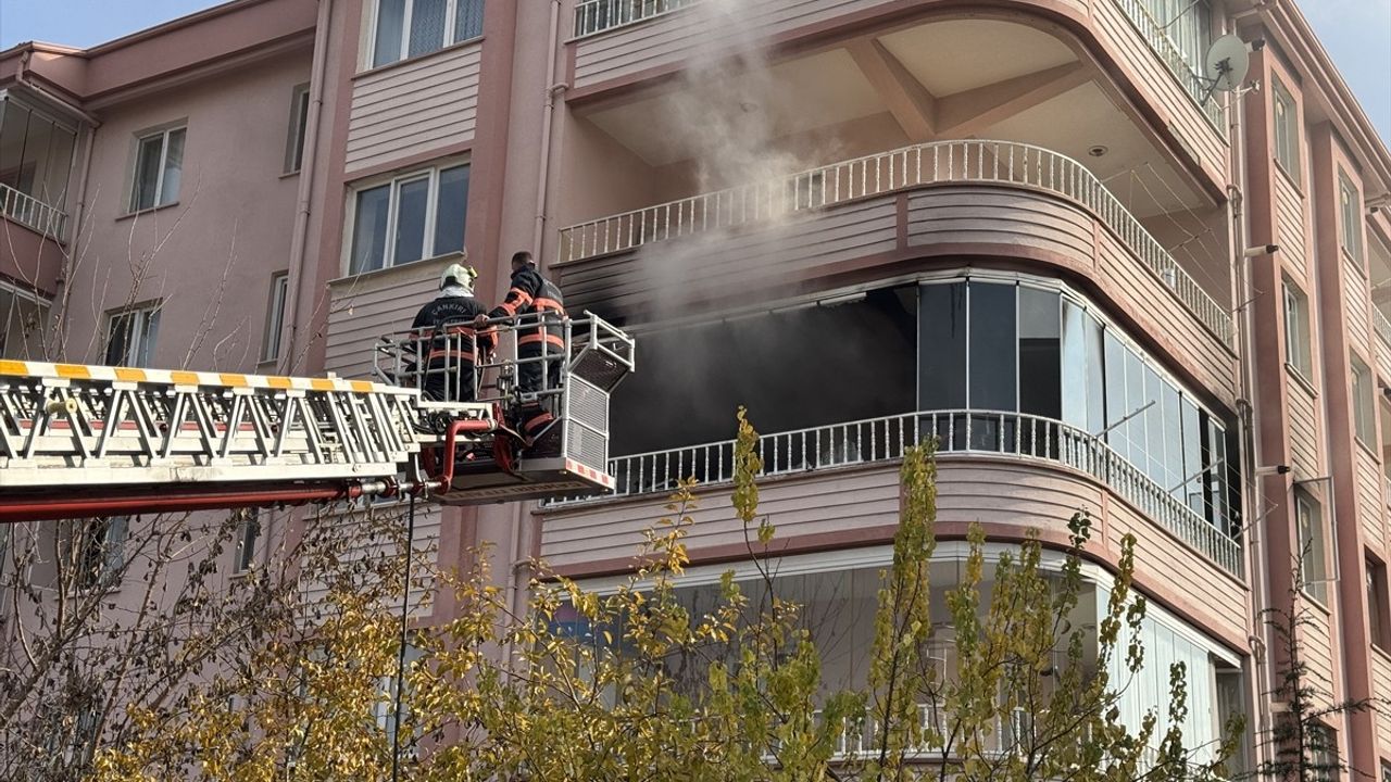 Çankırı'da Yangın: 3 Kişi Dumandan Etkilendi