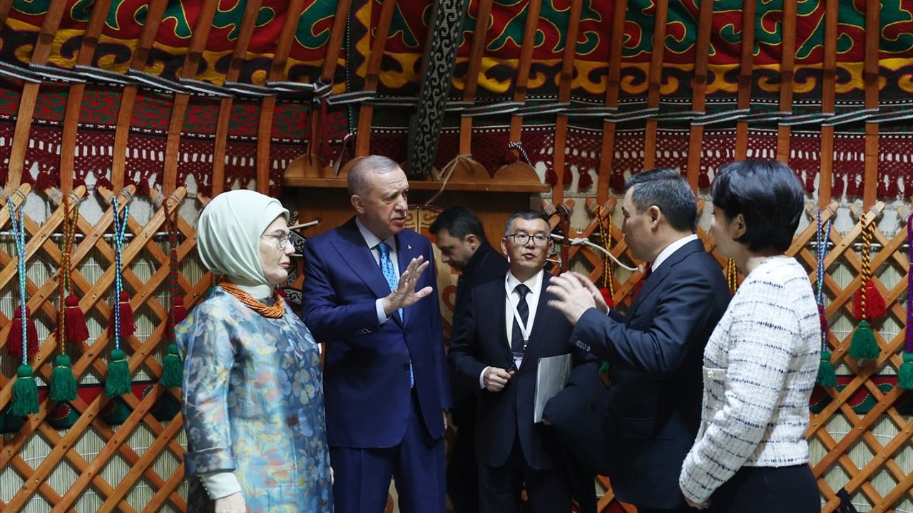 Cumhurbaşkanı Erdoğan'dan Kırgızistan'a Togg Hediyesi