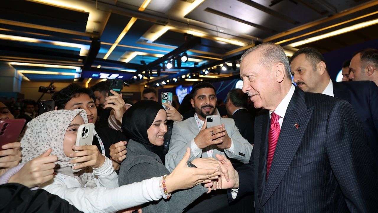 Cumhurbaşkanı Erdoğan, TRT World Forum 2024'te Önemli Mesajlar Verdi