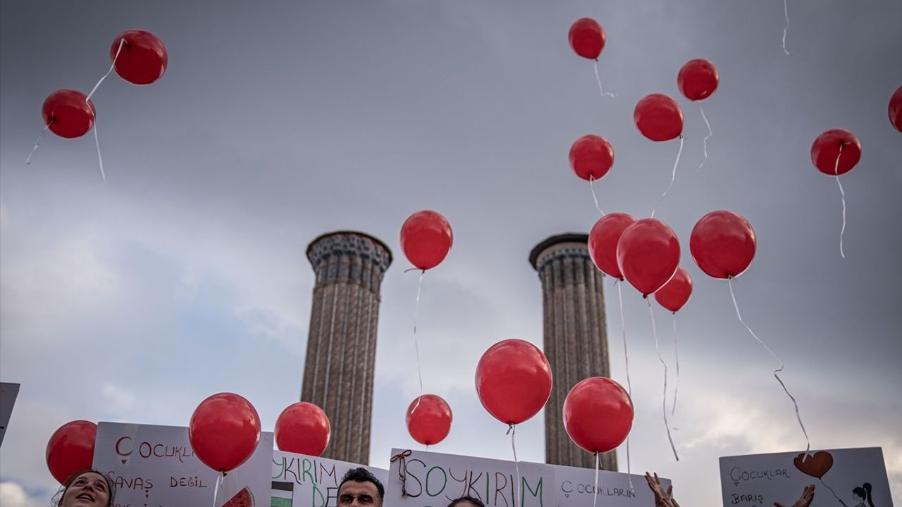 Erzurum'da Dünya Çocuk Hakları Günü Etkinliği