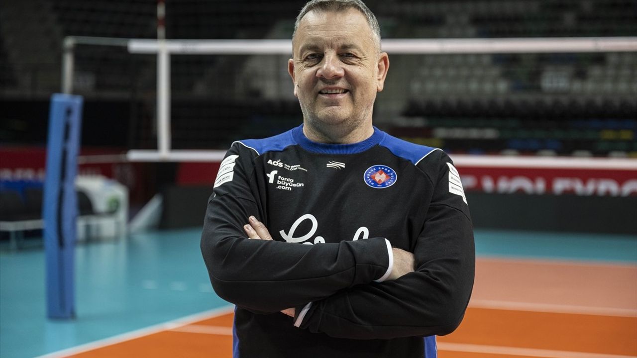 Halkbank CEV Şampiyonlar Ligi'nde Adım Adım İlerlemeyi Hedefliyor