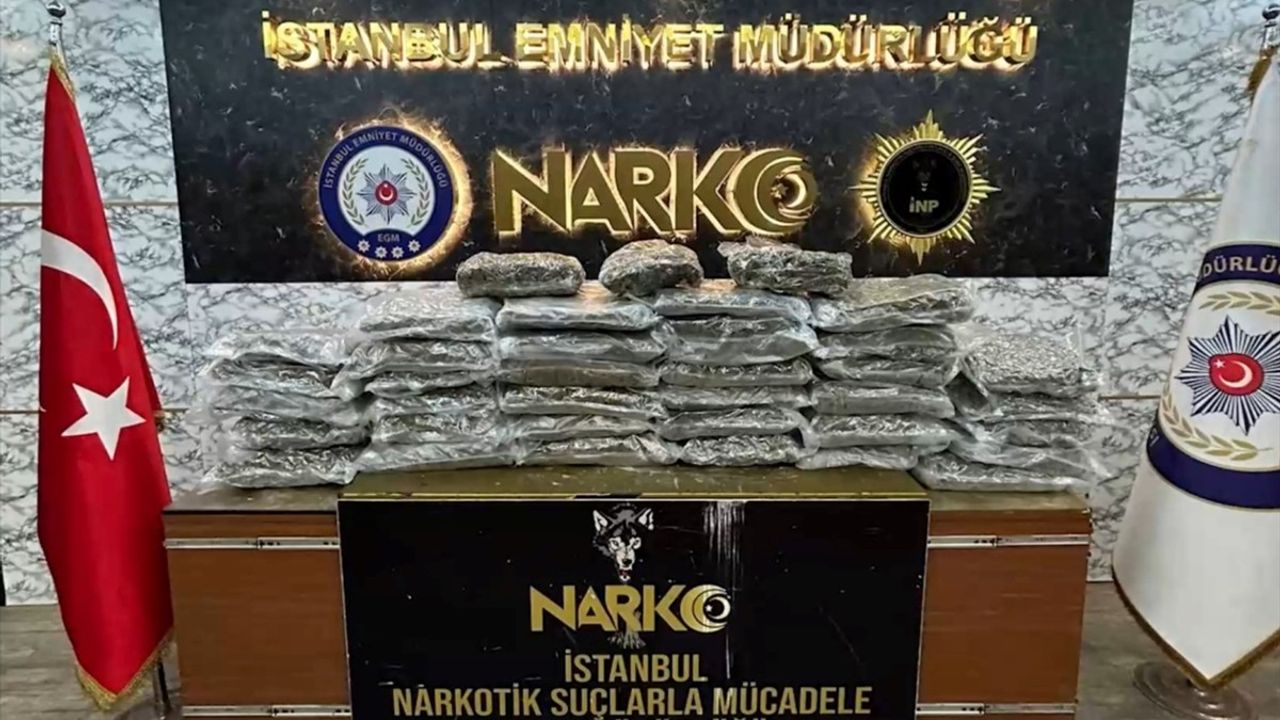 İstanbul'da Narkoçelik-44 Operasyonu: 3 Ton Uyuşturucu Ele Geçirildi