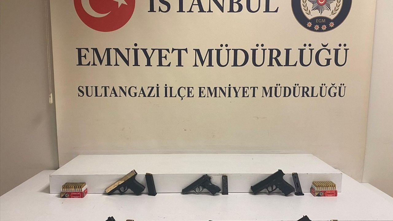 İstanbul Sultangazi'de Ruhsatsız Silah Operasyonu