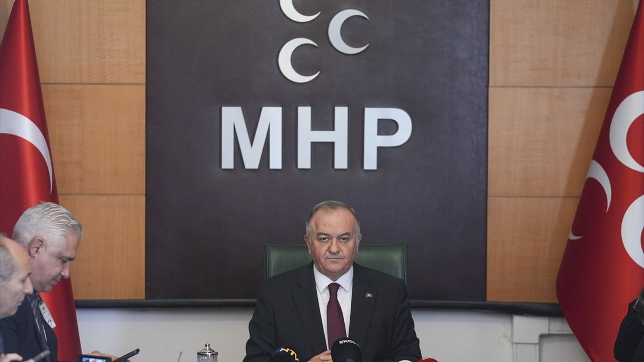 MHP'den CHP'ye Sert Eleştiriler