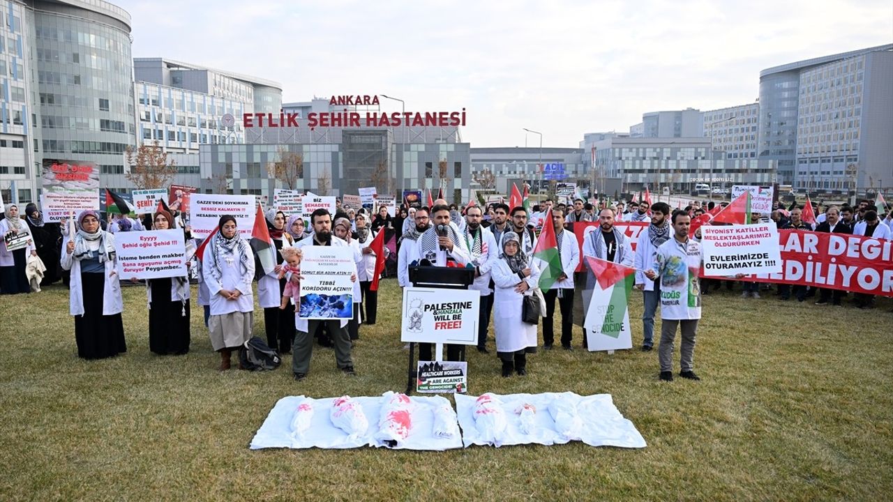 Sağlık Çalışanlarından Gazze'ye Tıbbi Koridor Talebi