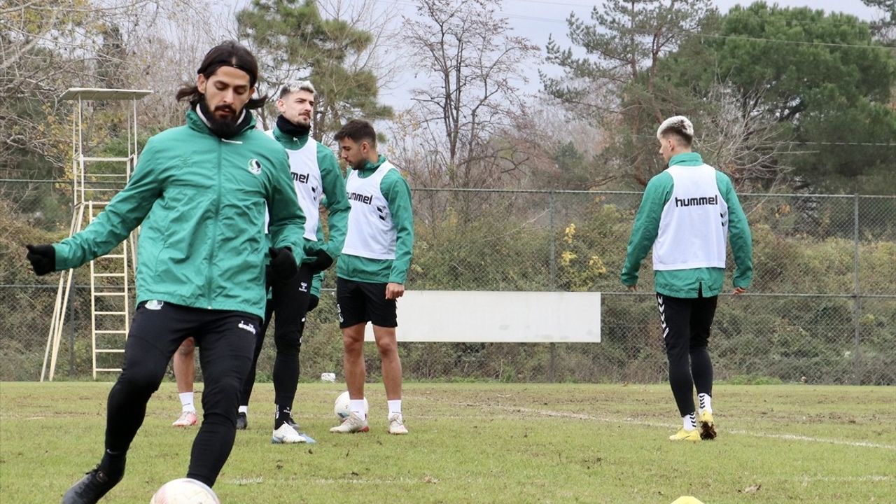 Sakaryaspor, Boluspor Maçına Hazırlanıyor