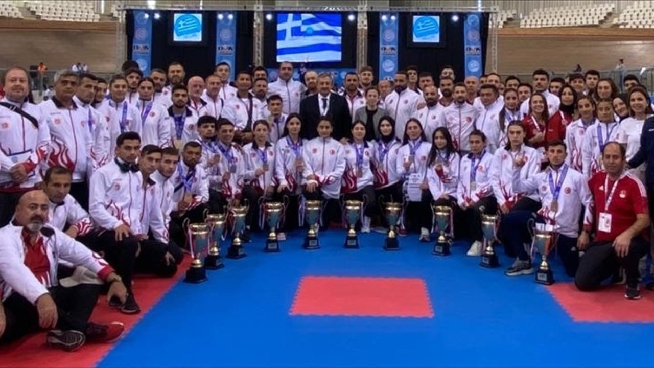 Türk Kick Boks Takımı Avrupa İkincisi Oldu