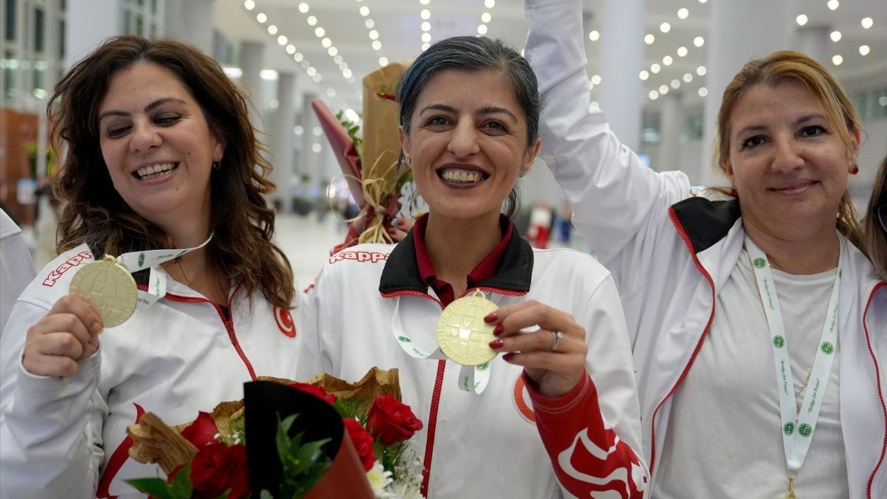 Türkiye Briç Takımı Dünya Şampiyonası'nda Altın Madalya Kazandı