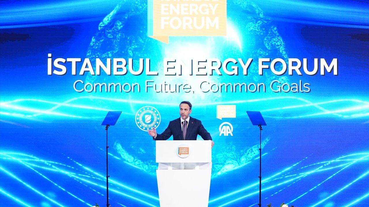 Türkiye'nin Elektrik İhtiyacını Yenilenebilir Enerji İle Karşılayacak