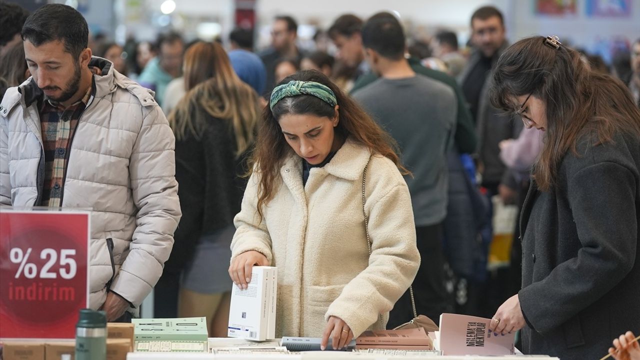 21. Ankara Kitap Fuarı Bugün Sona Erdi