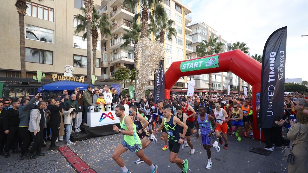 6. Uluslararası Mersin Maratonu Start Verildi