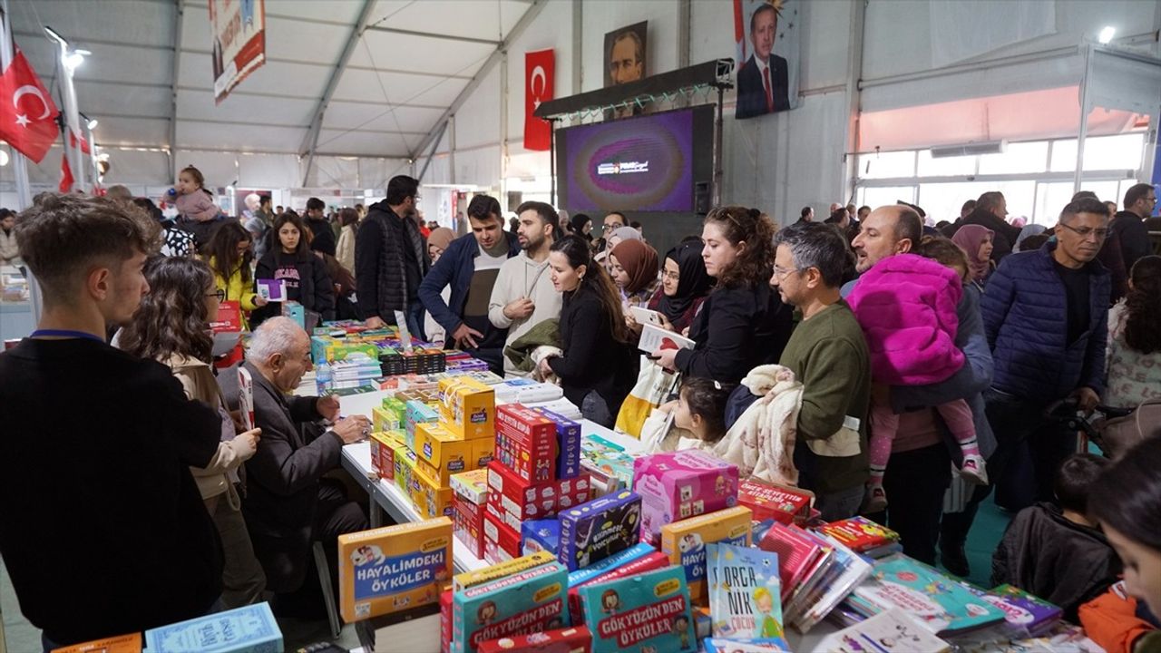 9. Uluslararası Kahramanmaraş Kitap Fuarı 500 Binin Üzerinde Ziyaretçi Ağırladı