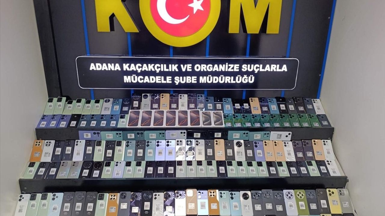 Adana'da 188 Kaçak Cep Telefonu Ele Geçirildi