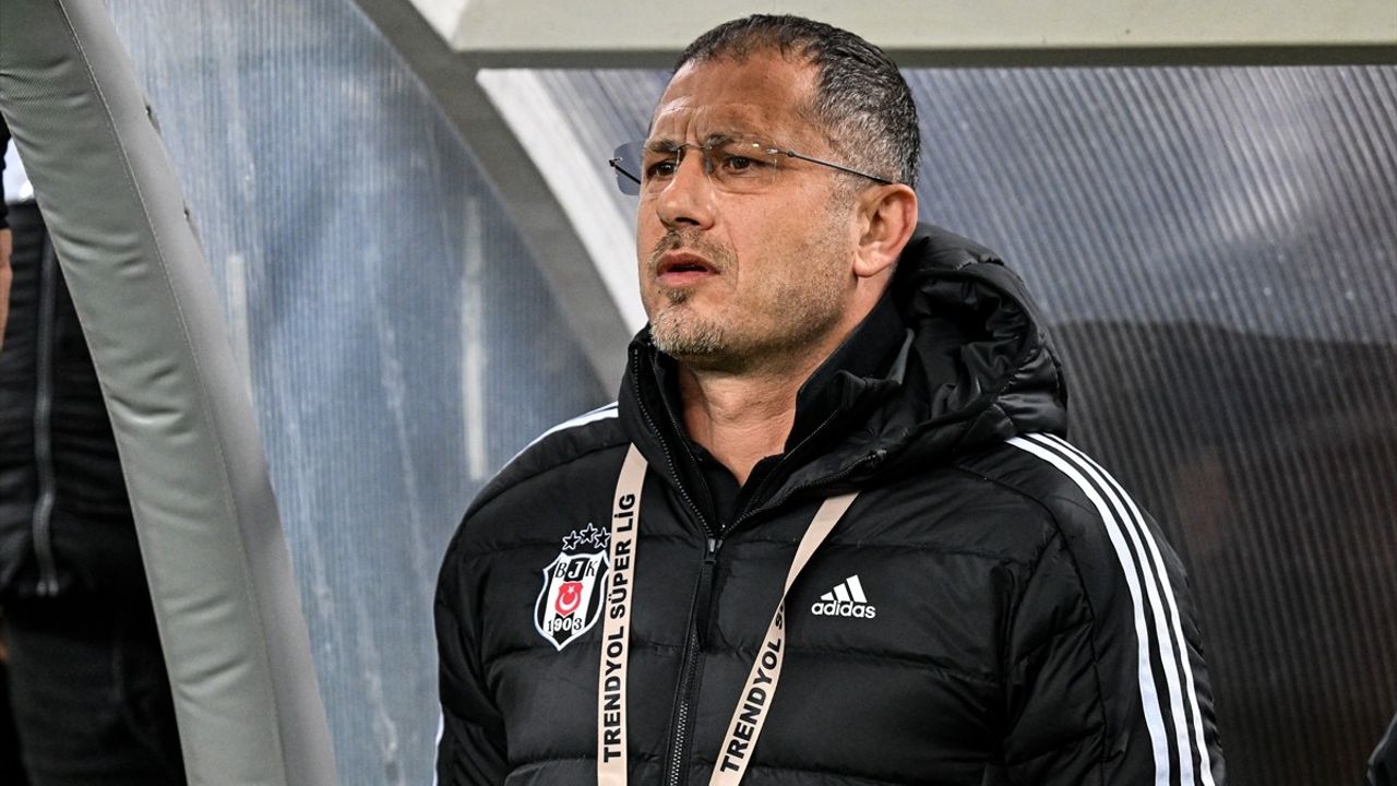 Adana Demirspor, Beşiktaş'ı İlk Yarıda Geçiyor