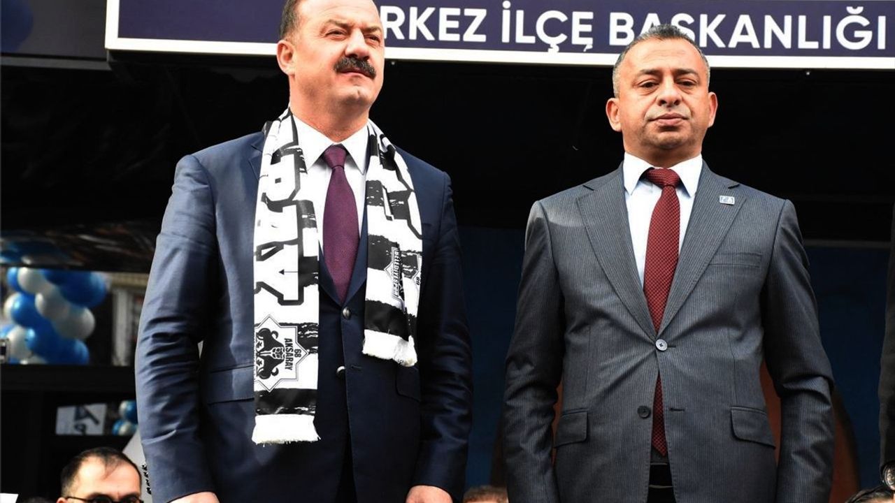 Ağıralioğlu Aksaray'da Parti İl Binasını Açtı