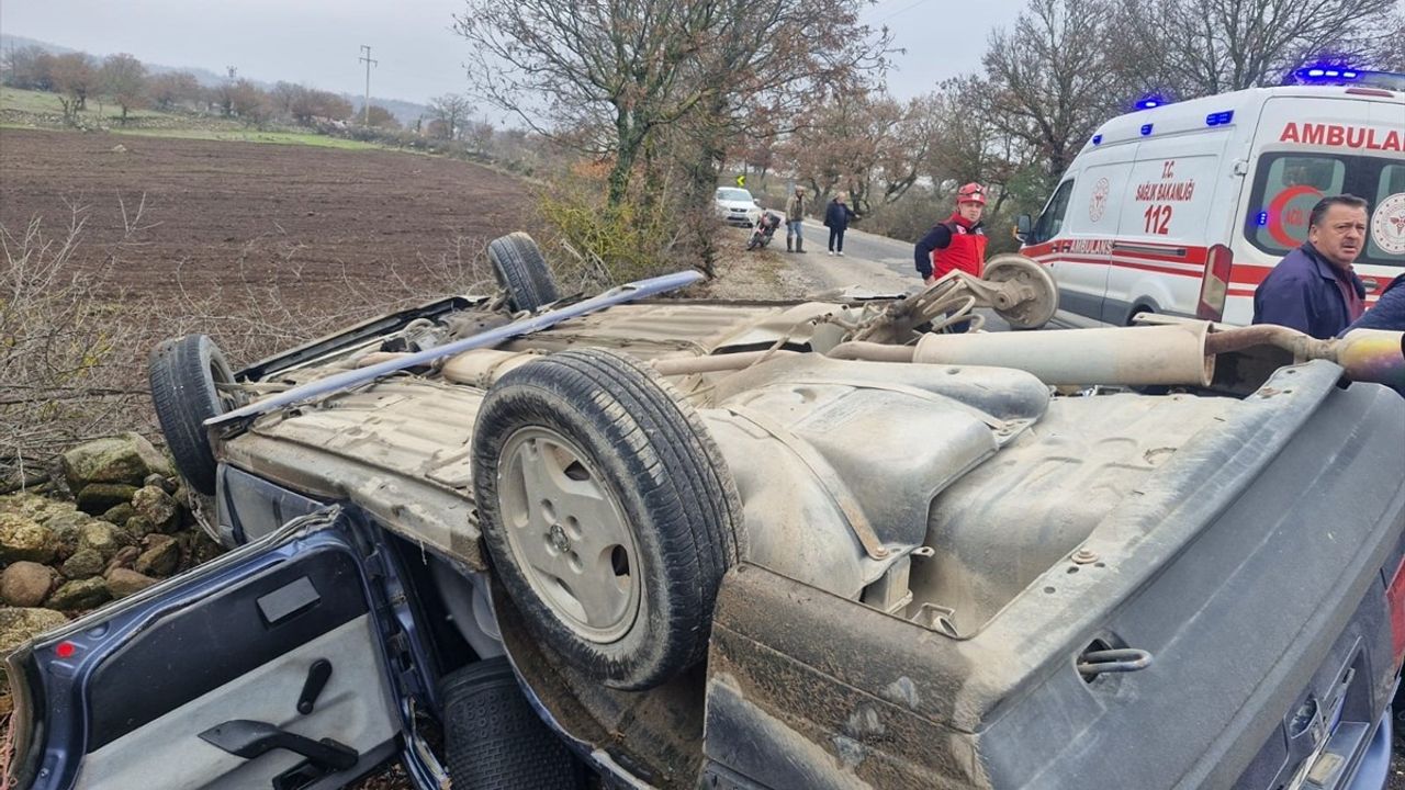 Balıkesir'de Trafik Kazası: Genç Sürücü Hayatını Kaybetti