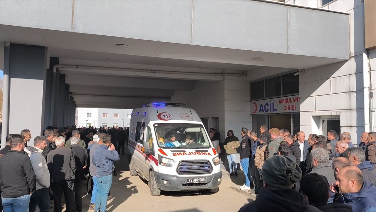 Batman'da Pikap Kazası: 1 Ölü, 6 Yaralı