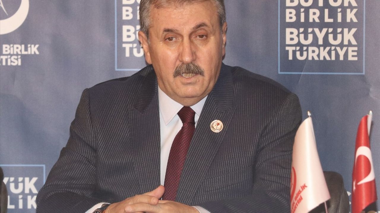 BBP Genel Başkanı Destici'den Sivil ve Demokratik Anayasa Vurgusu