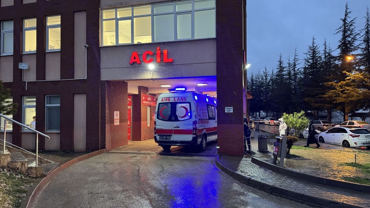 Bolu'da Doğal Gaz Zehirlenmesi: 5 Kişi Hastaneye Kaldırıldı