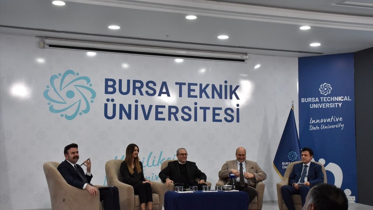 Bursa Teknik Üniversitesi'nde Yapay Zeka Paneli Düzenlendi