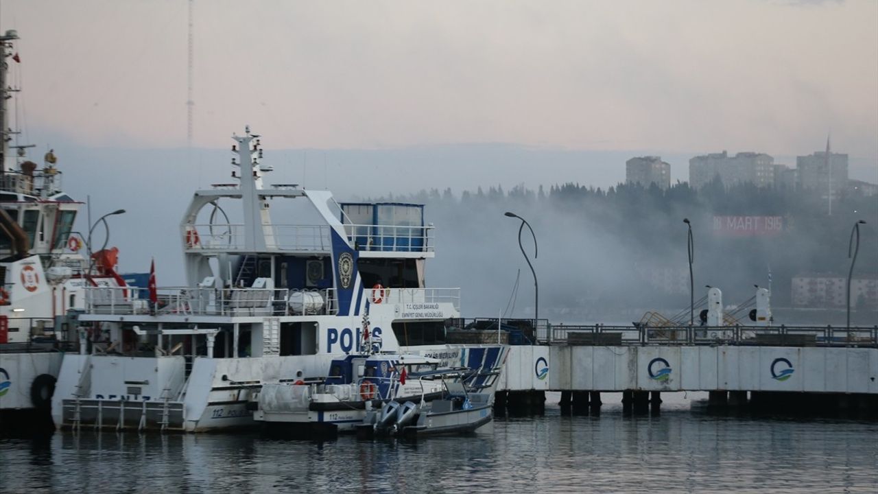 Çanakkale Boğazı, Yoğun Sis Nedeniyle Gemilere Kapandı