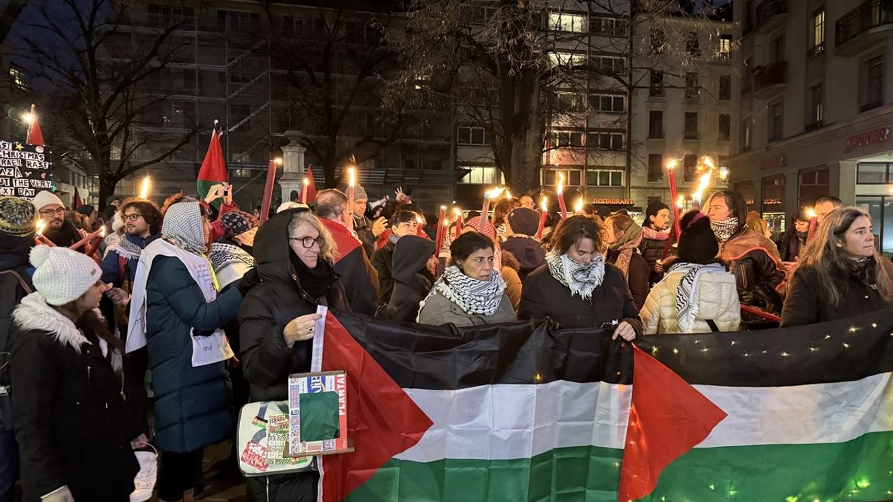 Cenevre'de Filistin ve Lübnan İçin Sessiz Yürüyüş