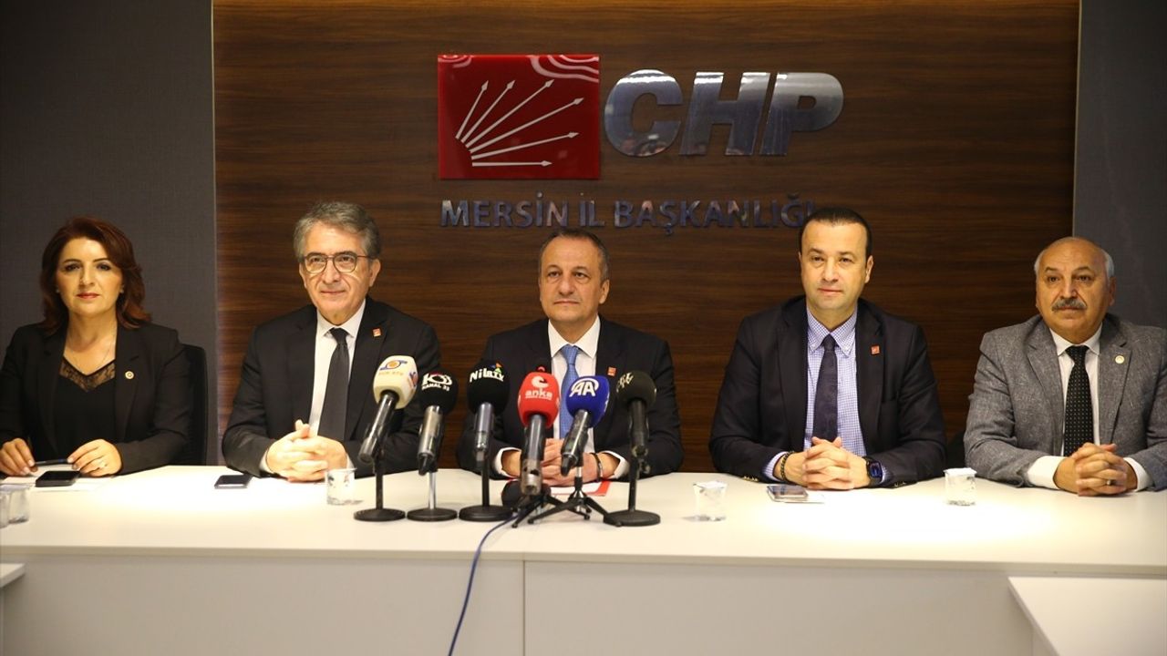 CHP'nin Mersin'deki Ekonomi Politikaları Tanıtımı