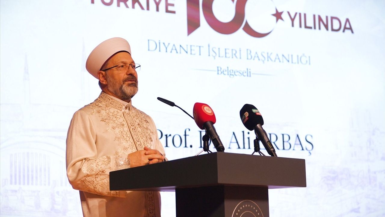 Diyanet İşleri Başkanlığı'nın 100 Yıllık Hikayesi