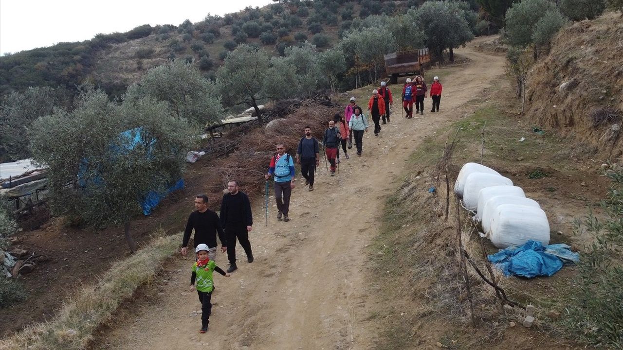 Efeler Yolu: Milli Mücadele ve Doğanın Buluşma Noktası