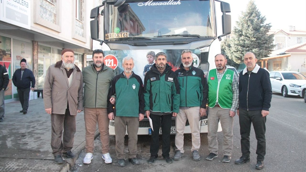 Erzincan'dan Suriye'ye Yardım Tırı Yolcu