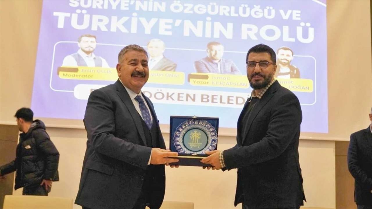 Erzurum'da Suriye'nin Özgürlüğü ve Türkiye'nin Rolü Paneli