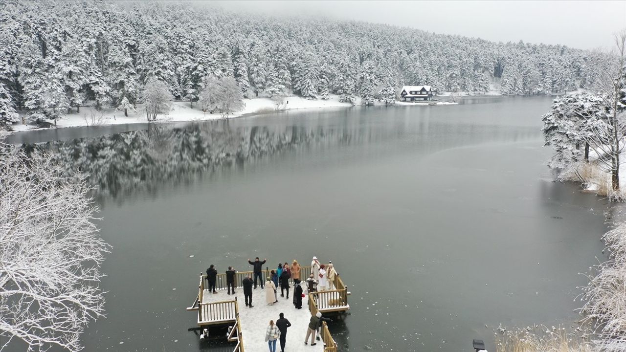 Gölcük Tabiat Parkı Beyaza Büründü