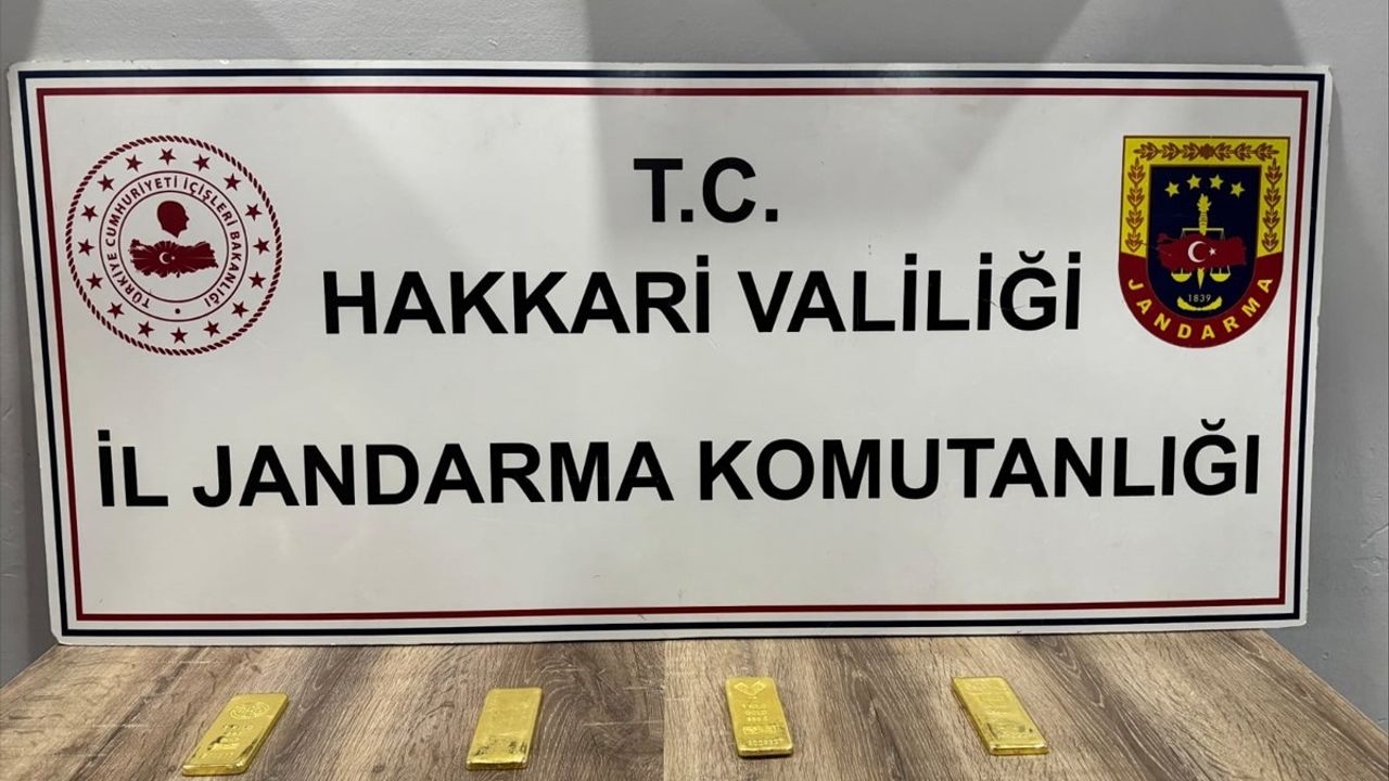 Hakkari'de Gümrük Kaçağı 4 Kilogram Altın Ele Geçirildi