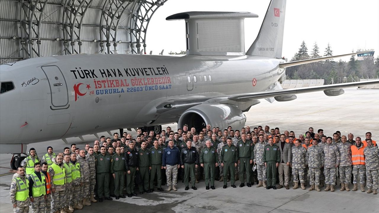 Hava Kuvvetleri Komutanı Kadıoğlu, Havadan İhbar Kontrol Uçağı ile Önemli Bir Uçuş Gerçekleştirdi