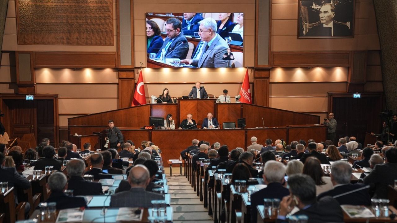 İBB Meclisinden Sivil Toplum Kuruluşlarına Tahsislerin İptali