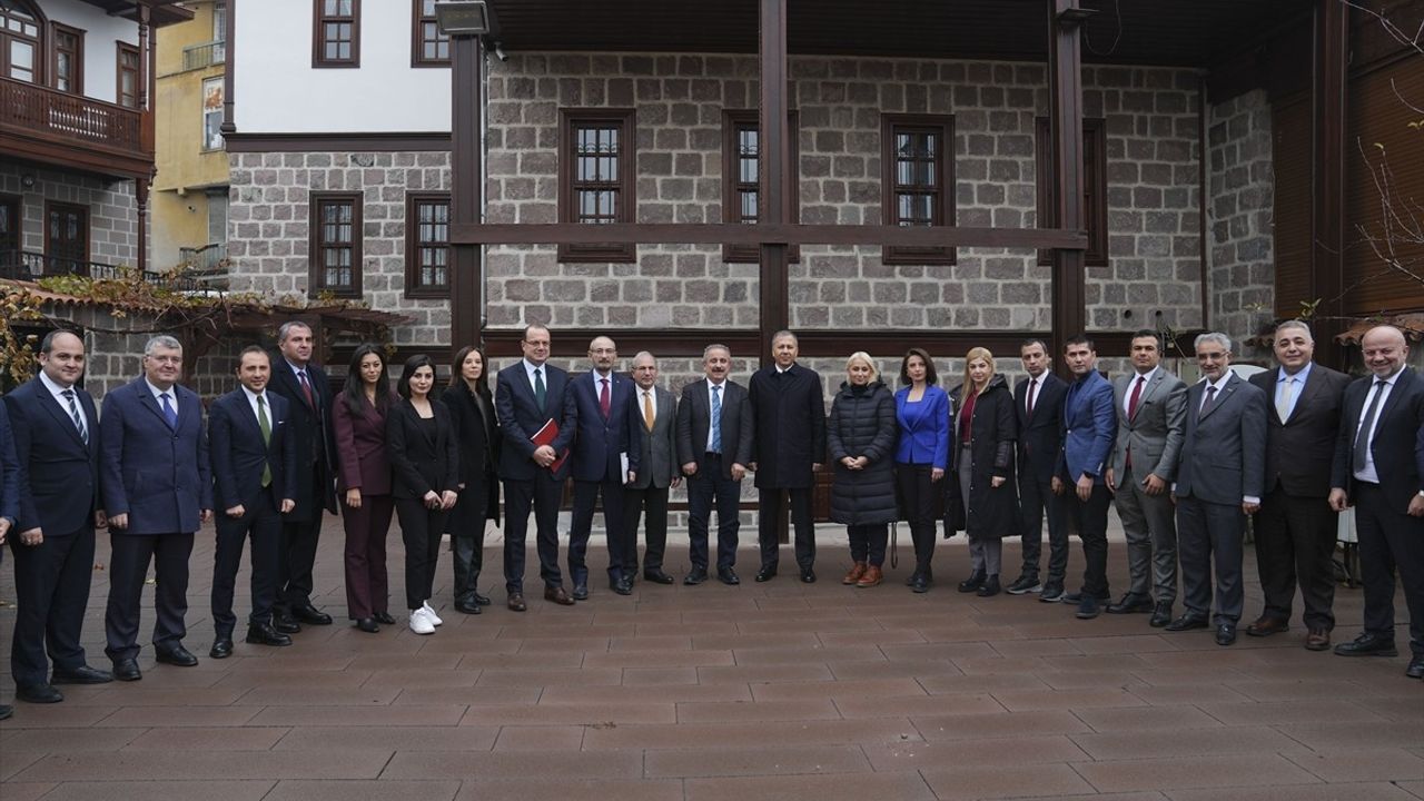 İçişleri Bakanı Yerlikaya'dan Anadolu Yayıncılar Federasyonu'nda Açıklamalar