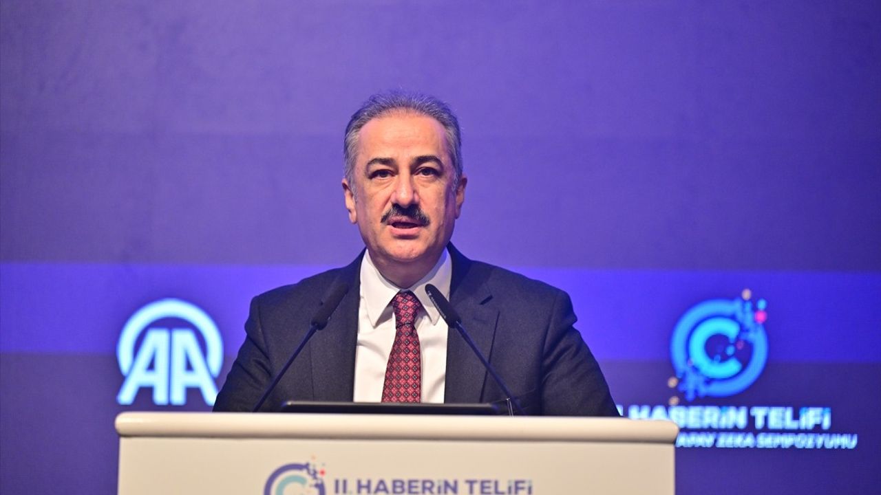 II. Haberin Telifi ve Medyada Yapay Zeka Sempozyumu İstanbul'da Başladı