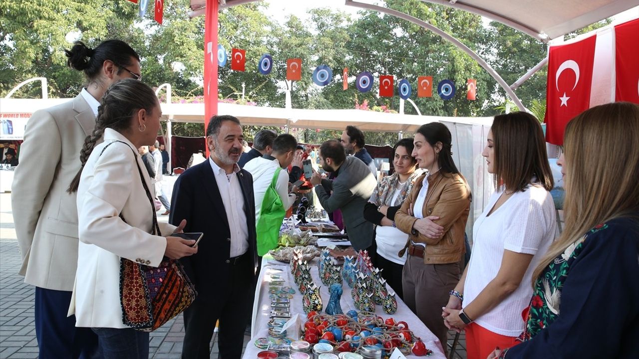 İslamabad'da Yabancı Kültürlerin Tanıtımı