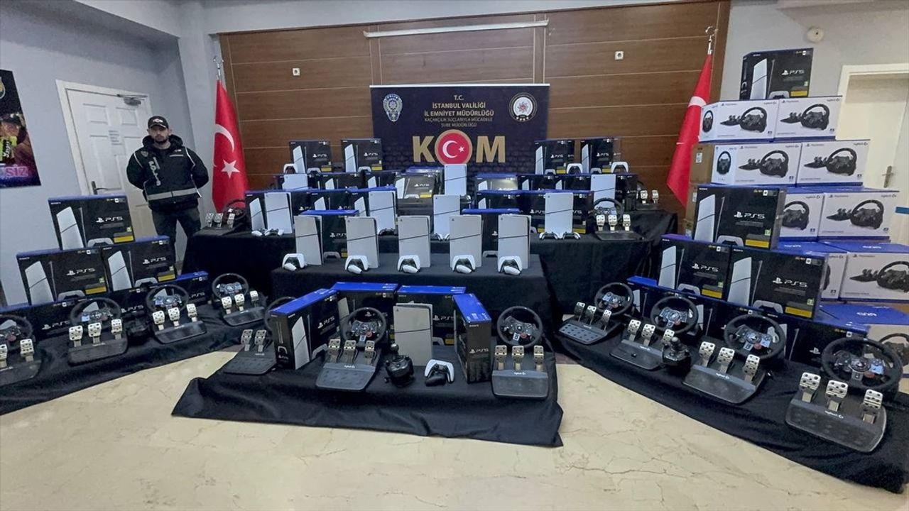 İstanbul'da Kaçak Oyun Konsollarına Operasyon