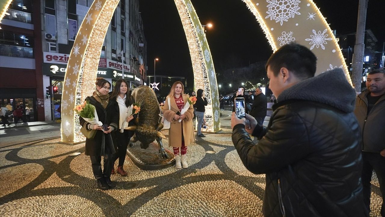 İstanbul'un Yılbaşı Kutlamalarında Heyecan Doruğa Ulaşıyor