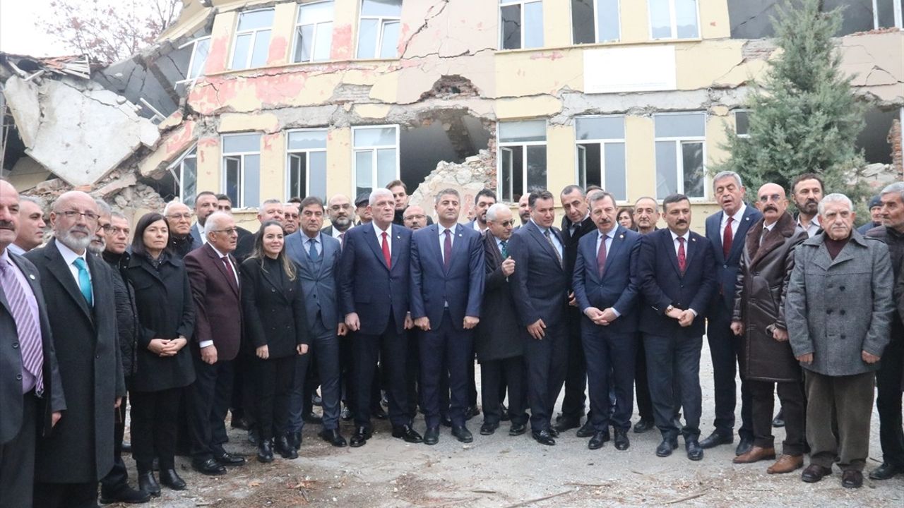 İYİ Parti Genel Başkanı Dervişoğlu Malatya'da Açıklamalarda Bulundu