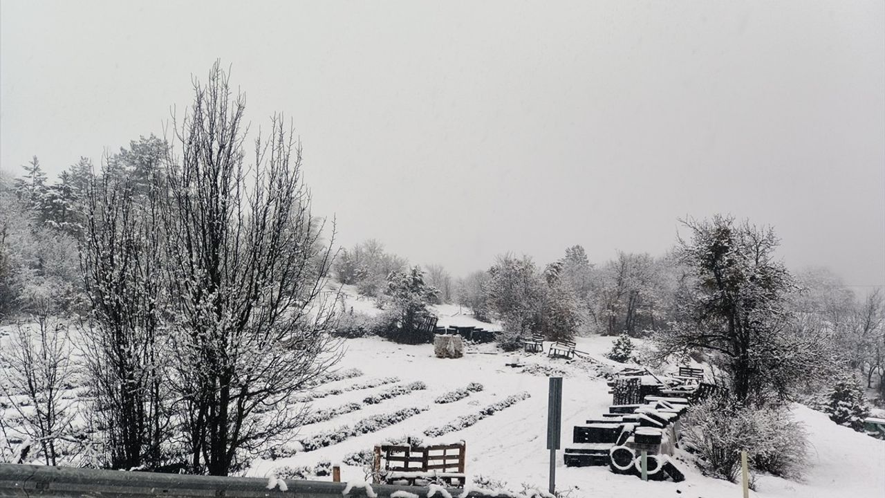 Kastamonu'da Kar Yağışı Hayatı Olumsuz Etkiliyor