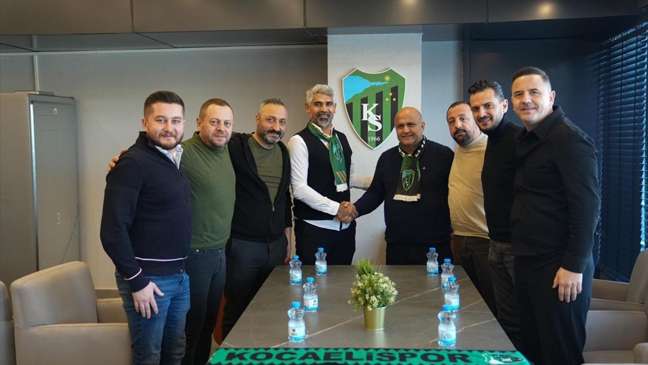 Kocaelispor, İsmet Taşdemir ile Anlaştı